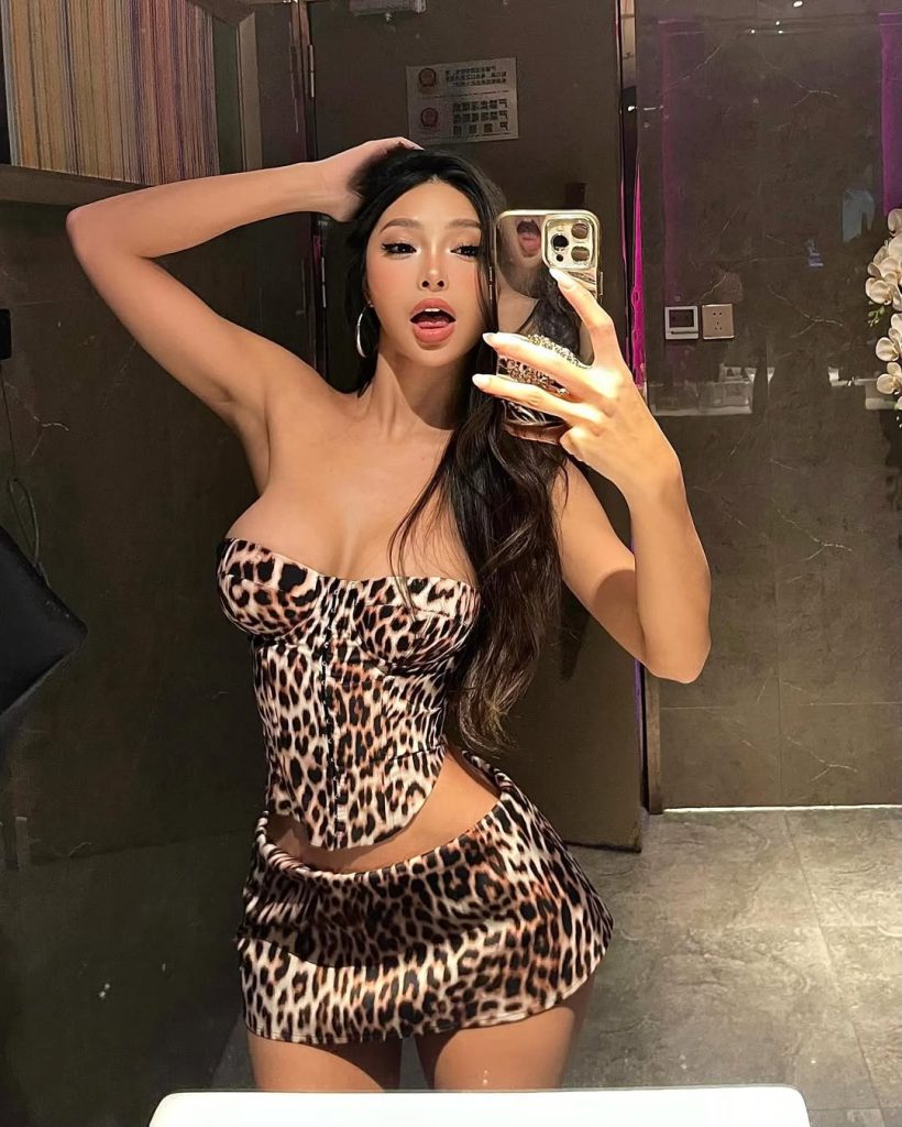 fethiyeescortnatalia-1-820x1024 Fethiye Escort Natalia İster Eve İster Otelde Görüşürüz