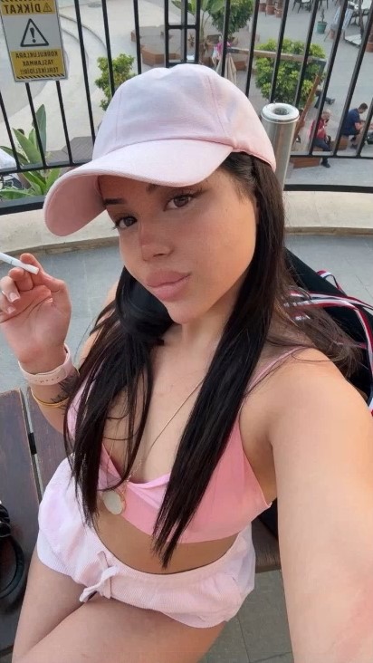 konyaescortalmira-2-1 Konya Escort Almira Eve Otele Apartlara Geliyorum